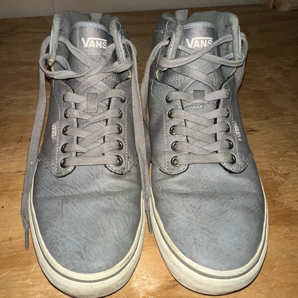 Vans Men's Atwood Hi Top Leather Frost Sneakers
